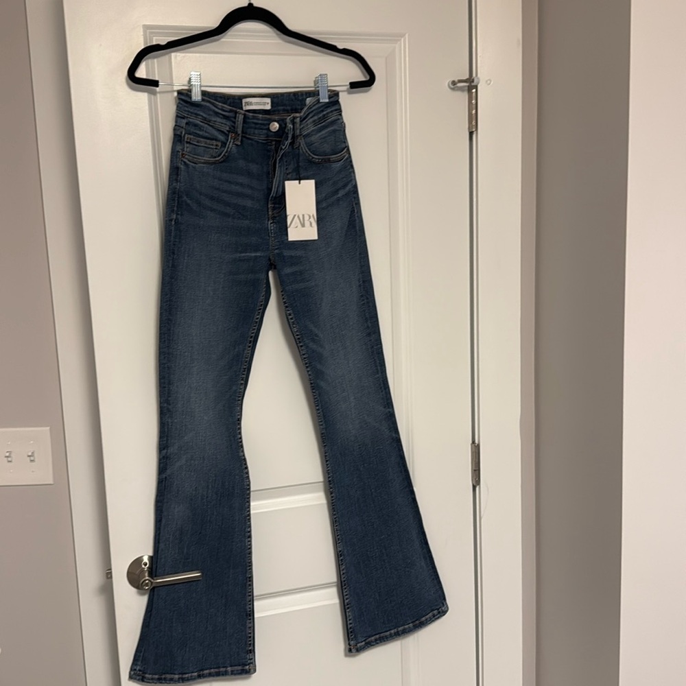 Zara jeans size 38/US 6 NWT